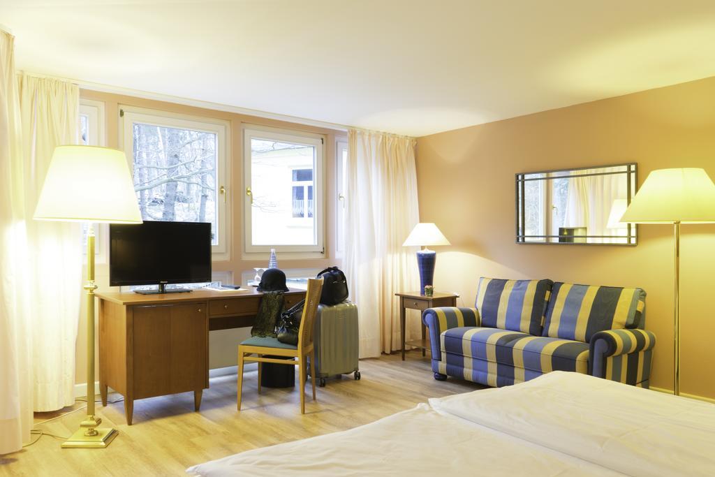 Hotel Villa Viktoria Luise Blankenburg  Exteriör bild
